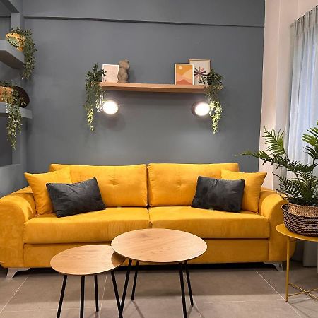 The Yellowblue Apartment, Downtown เทสซาโลนิกิ ภายนอก รูปภาพ