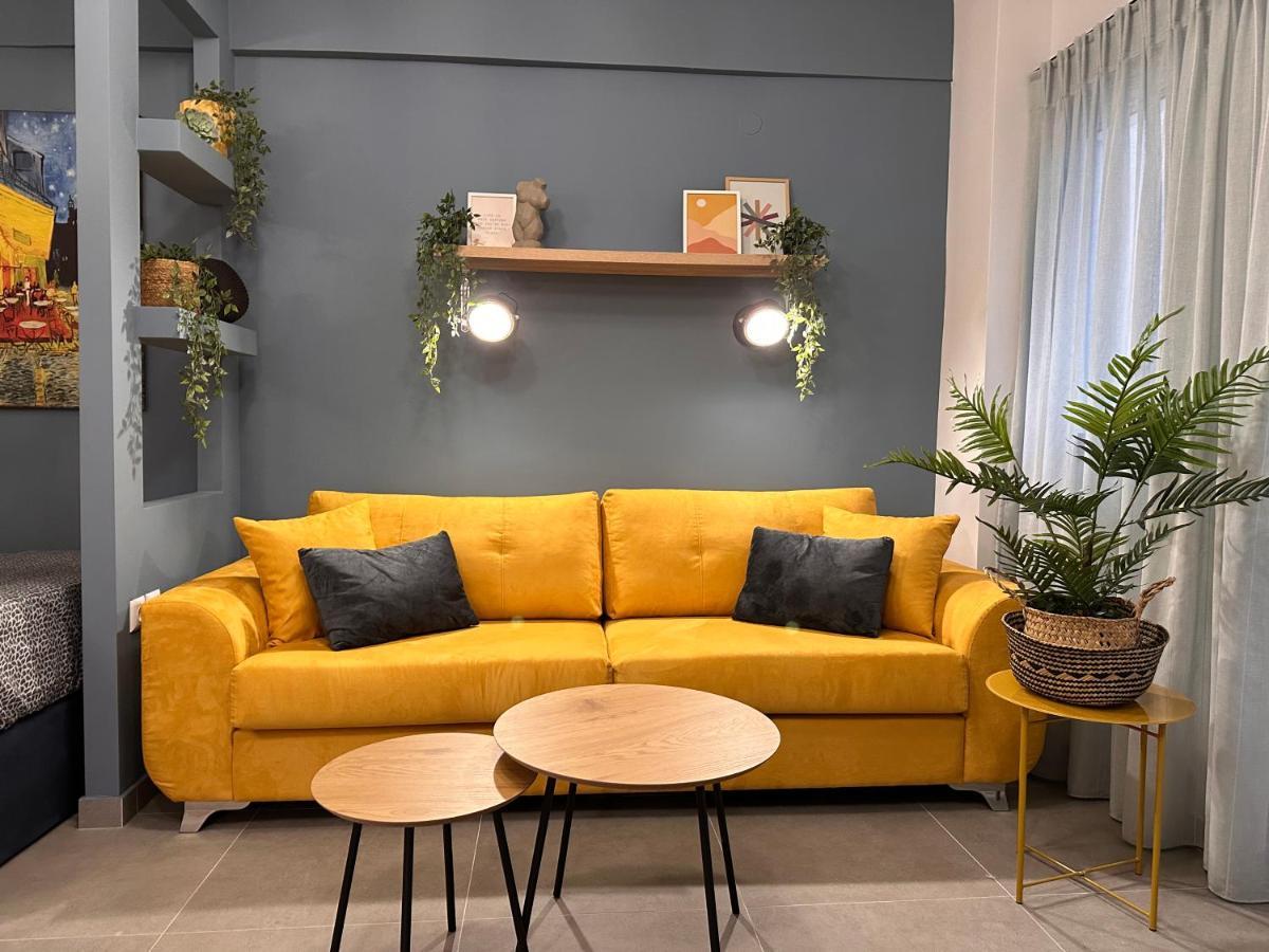 The Yellowblue Apartment, Downtown เทสซาโลนิกิ ภายนอก รูปภาพ